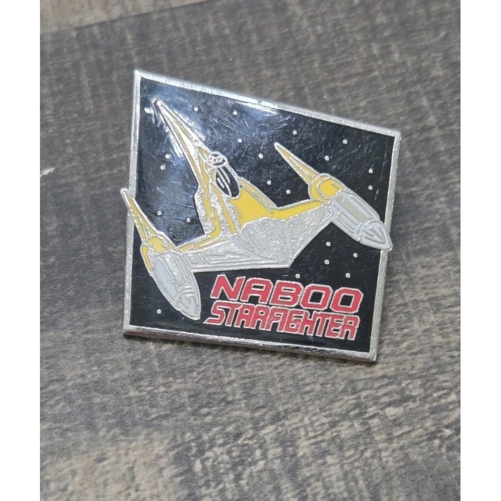 Disney pin 14149 Star Wars Episode 1 Naboo Starfighter the Phantom Menace ship